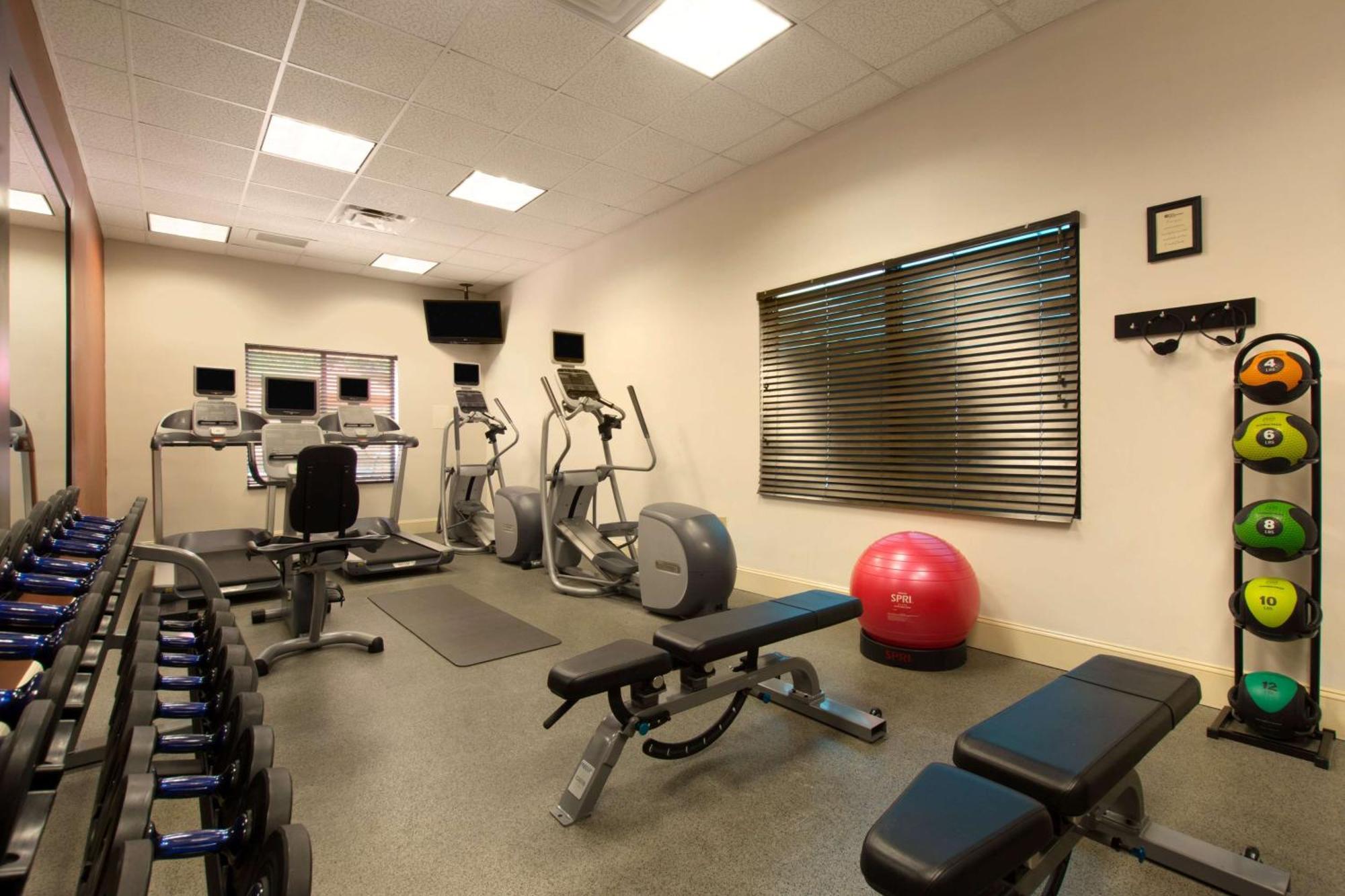 Hilton Garden Inn Cartersville Bagian luar foto
