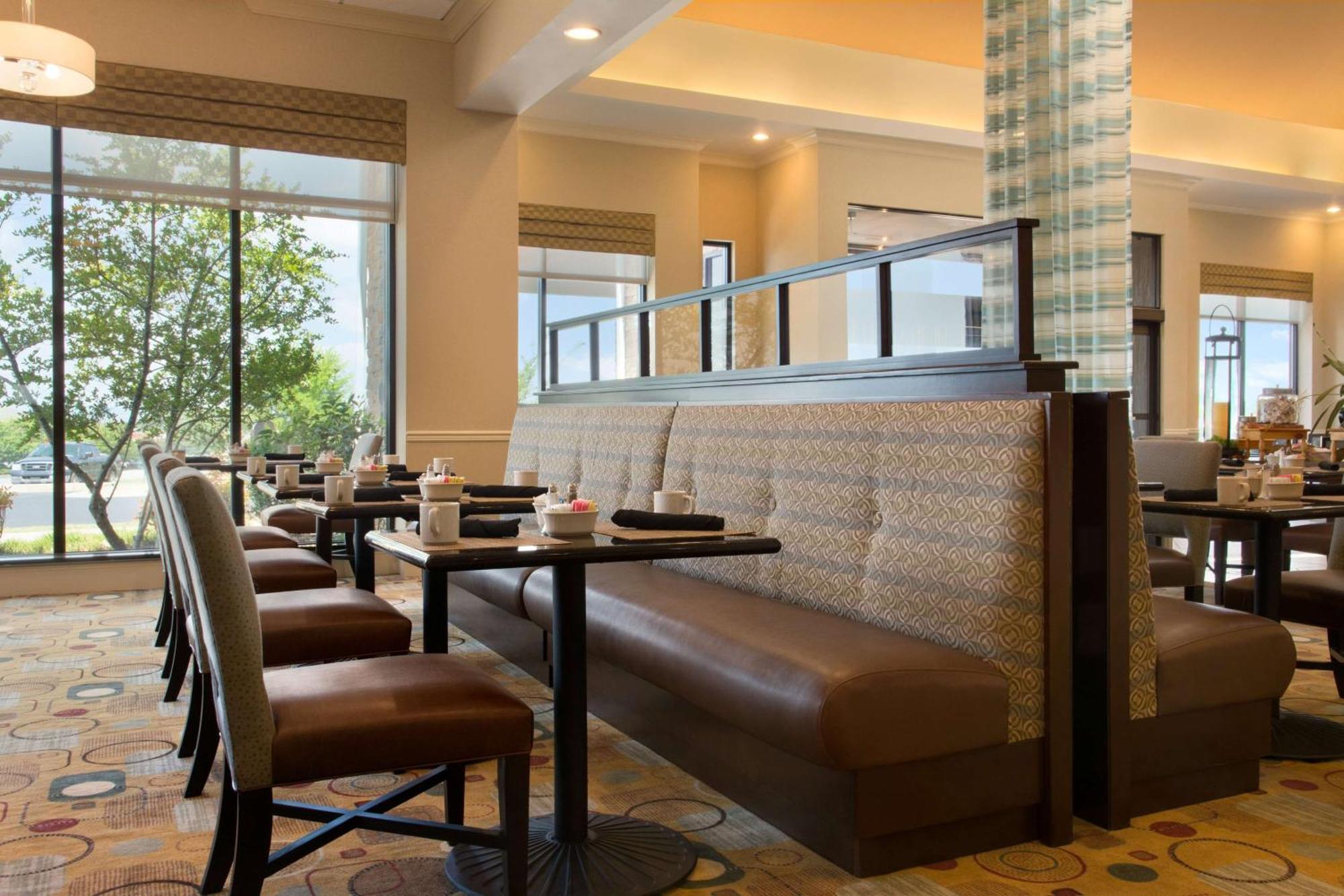 Hilton Garden Inn Cartersville Bagian luar foto
