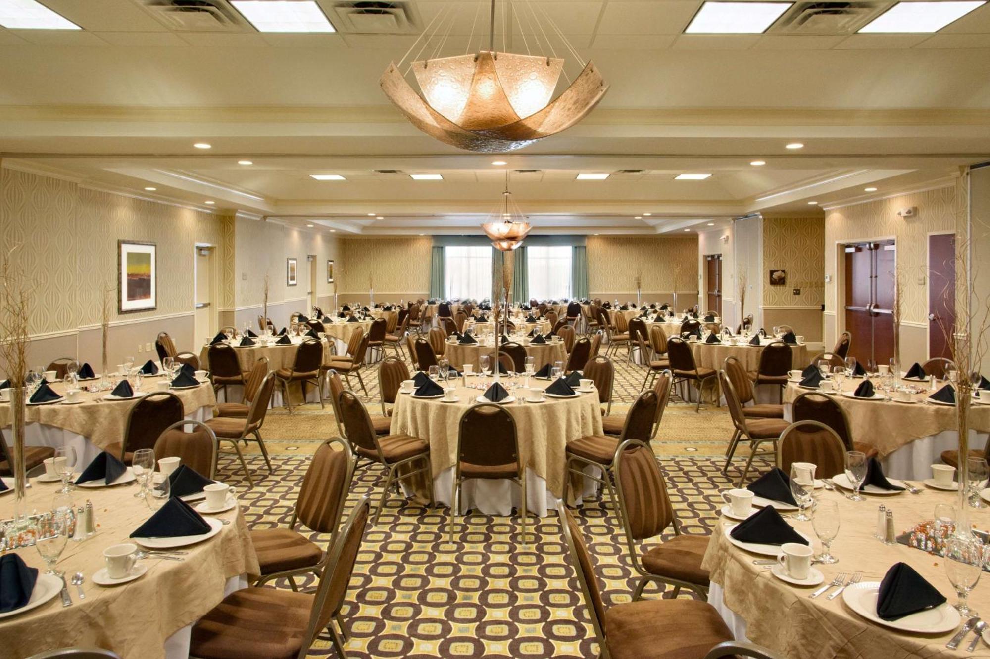 Hilton Garden Inn Cartersville Bagian luar foto
